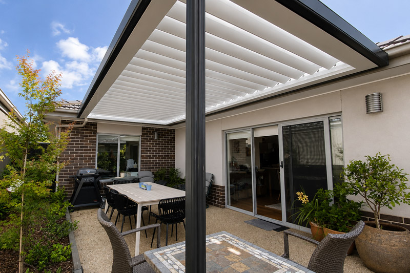 sunroof with outdoor table